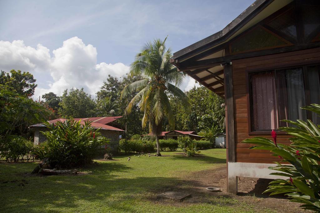 Kenaki Lodge Puerto Viejo de Talamanca Dış mekan fotoğraf